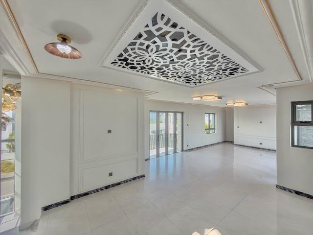 6 Bedroom Property for Sale in Sandown Western Cape